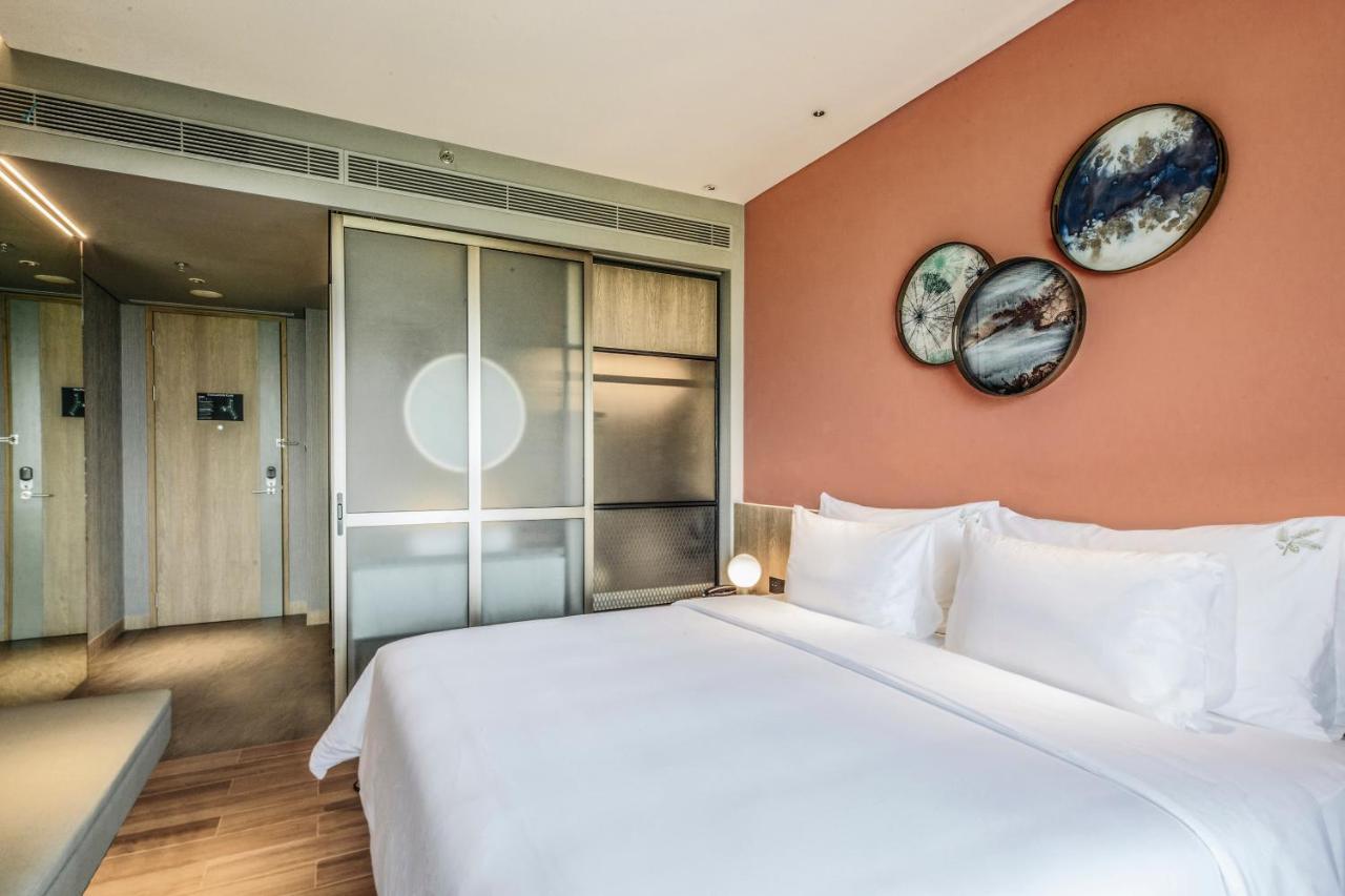 The Botanica Sanctuary Hotel Puncak Exterior foto Deluxe Room